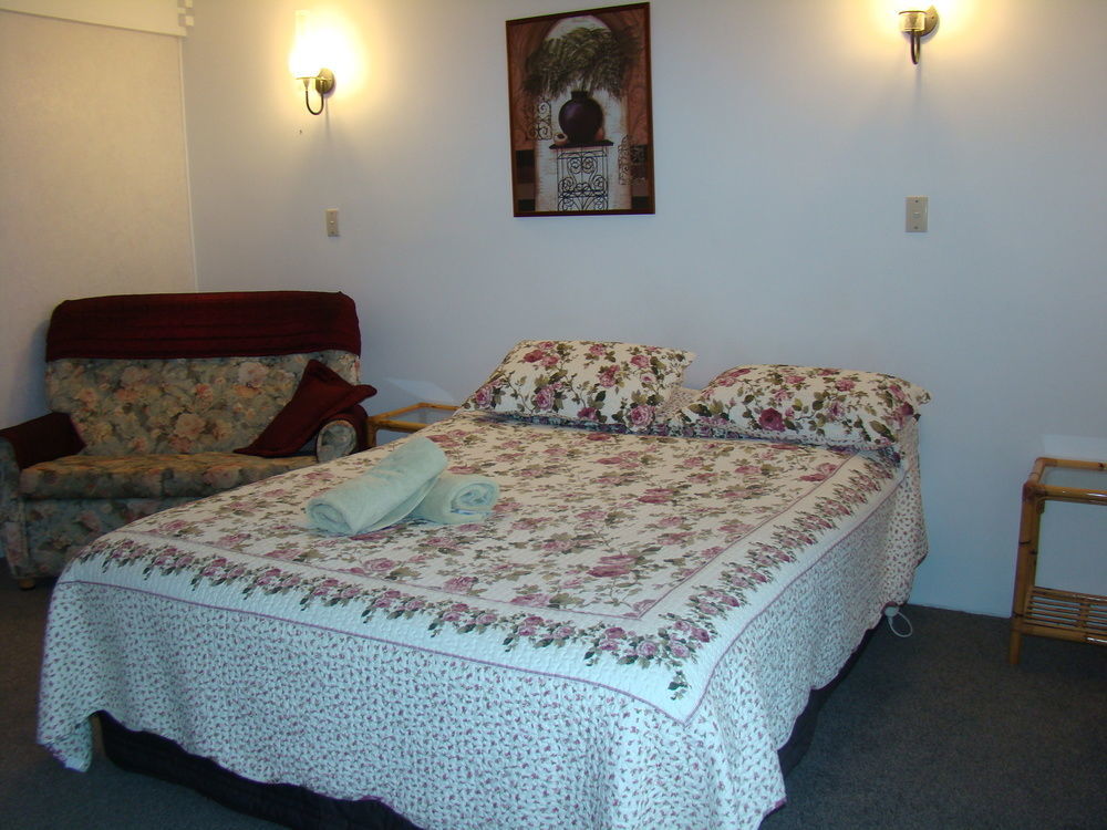 Avalon Motel Thames - Wenzel Motels Екстер'єр фото