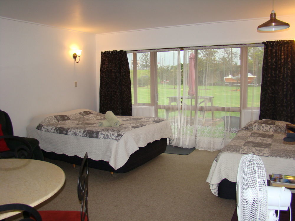 Avalon Motel Thames - Wenzel Motels Екстер'єр фото